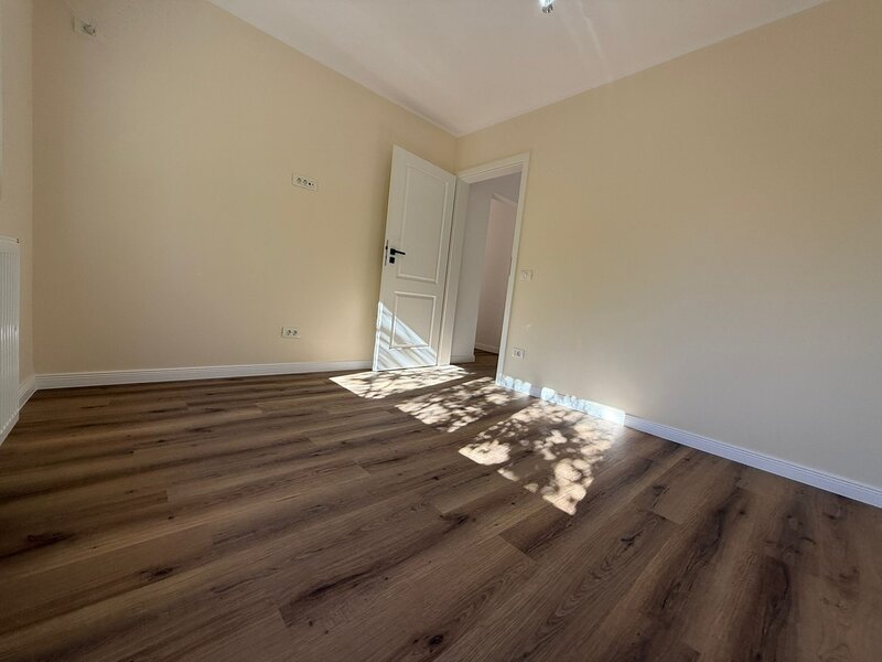 Dristor, strada Odobesti, la parcul IOR, mall Park Lake, centrala proprie